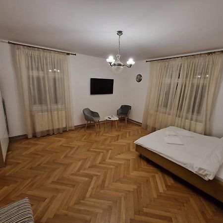 Crisan Residence - Vila Crisan Brassó Kültér fotó
