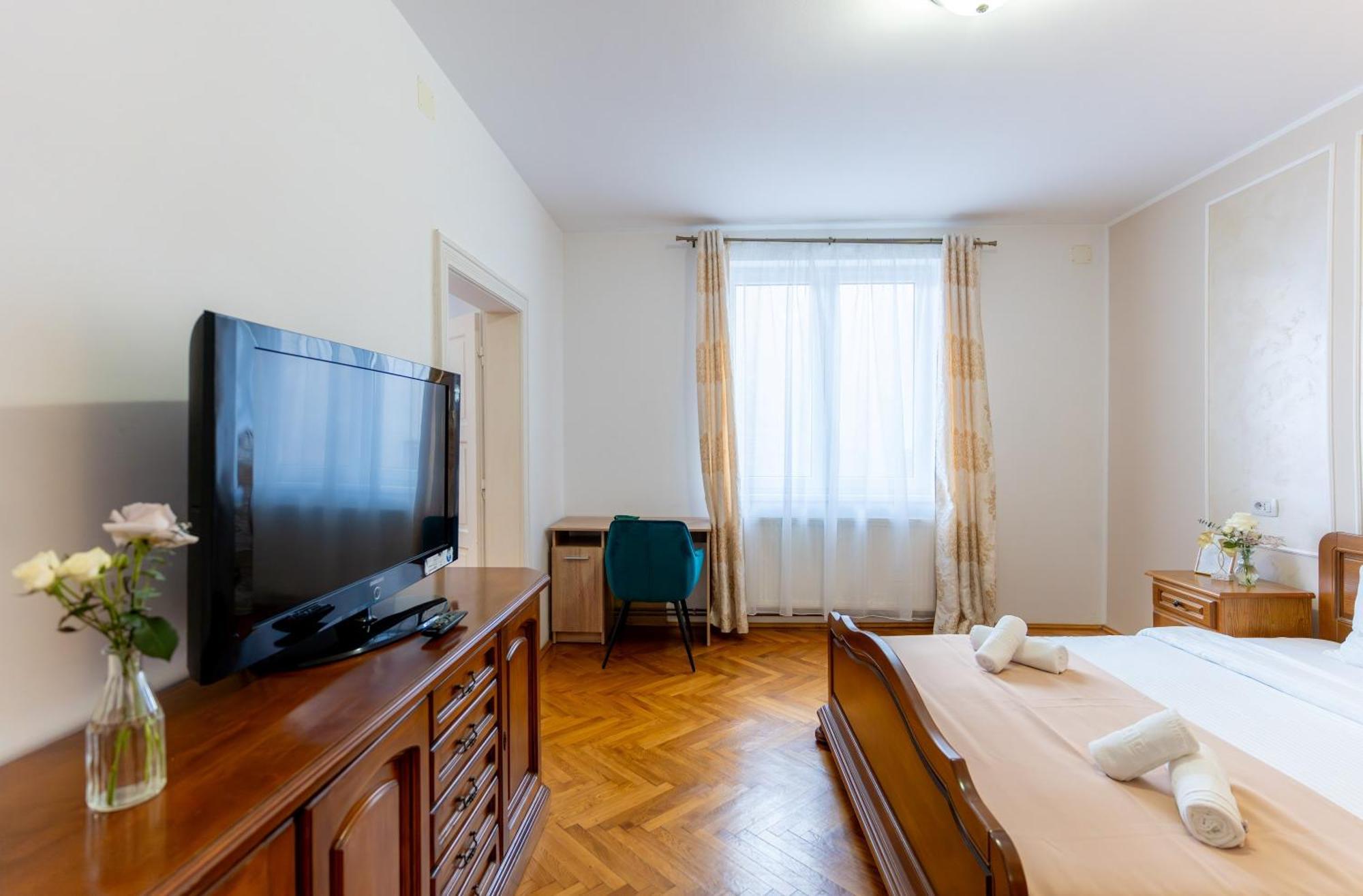 Crisan Residence - Vila Crisan Brassó Kültér fotó