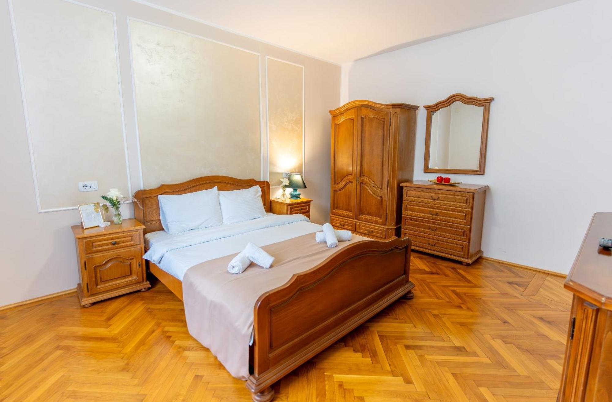 Crisan Residence - Vila Crisan Brassó Kültér fotó