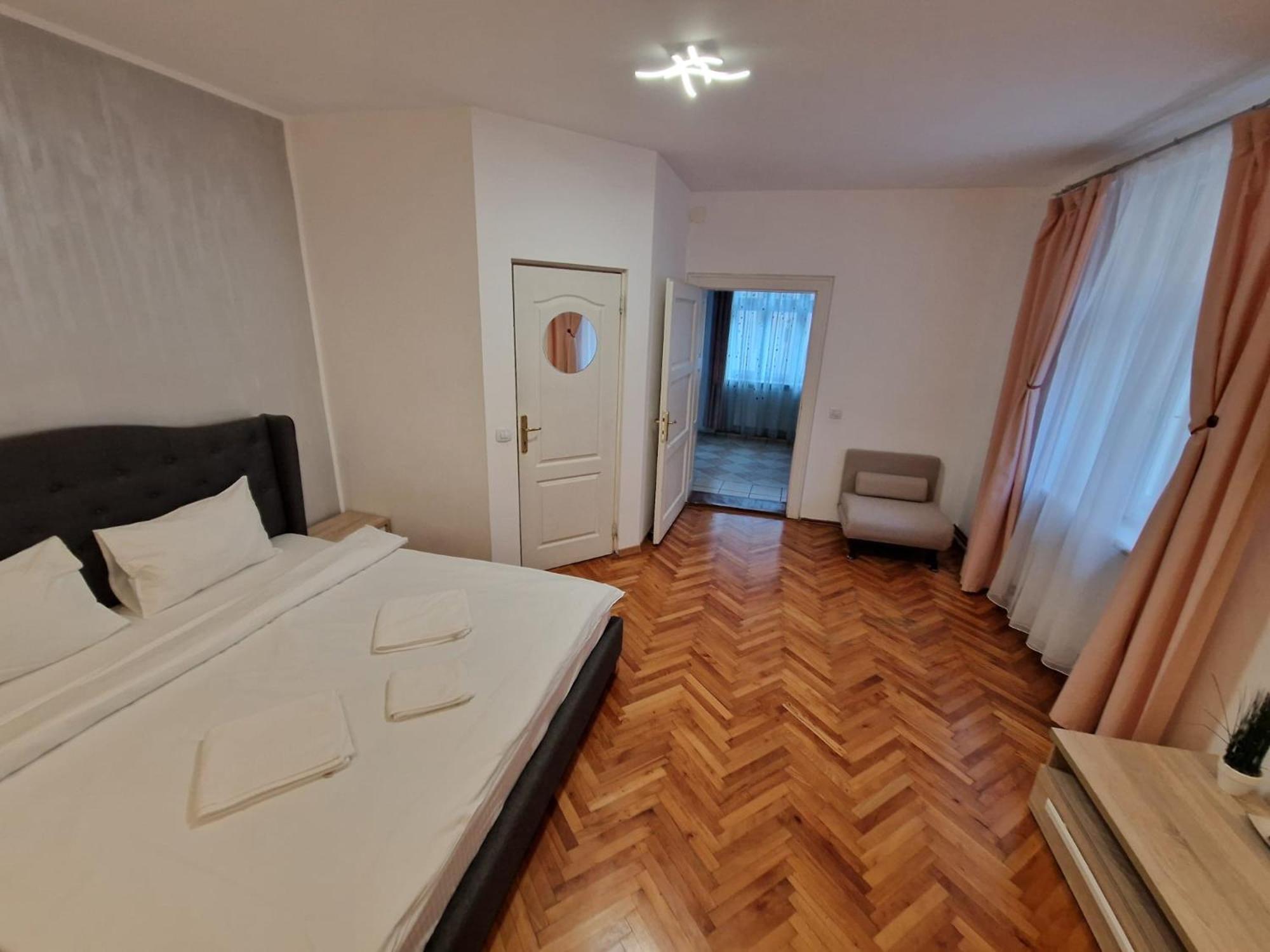 Crisan Residence - Vila Crisan Brassó Kültér fotó